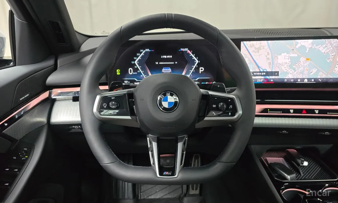 Фото 13 - BMW 5 Series