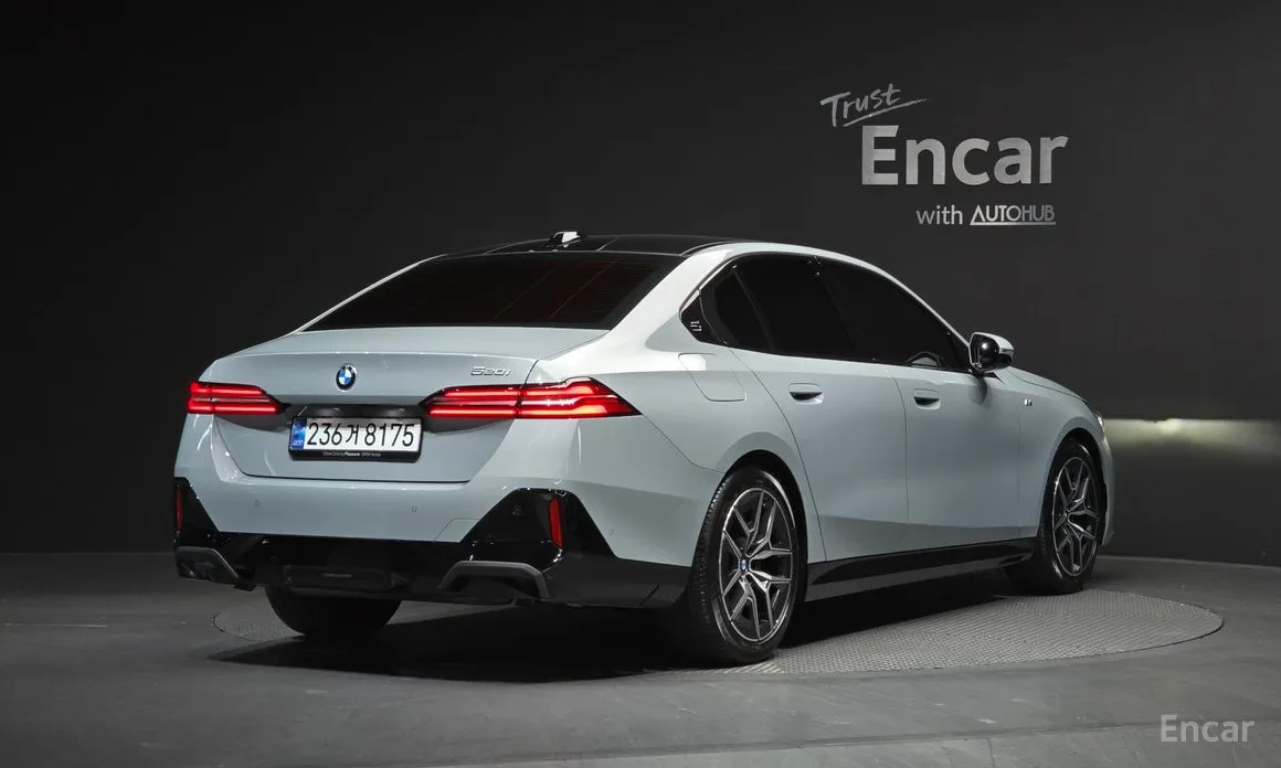 Фото 2 - BMW 5 Series