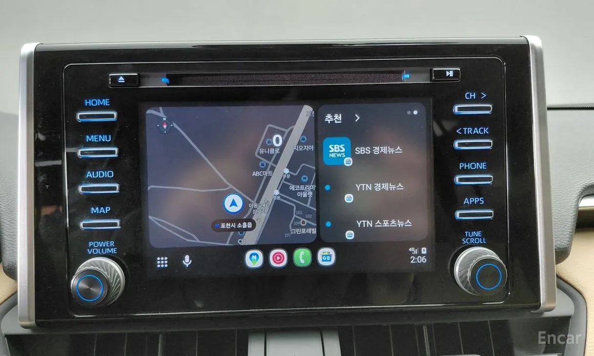 Фото 15 - Toyota RAV4