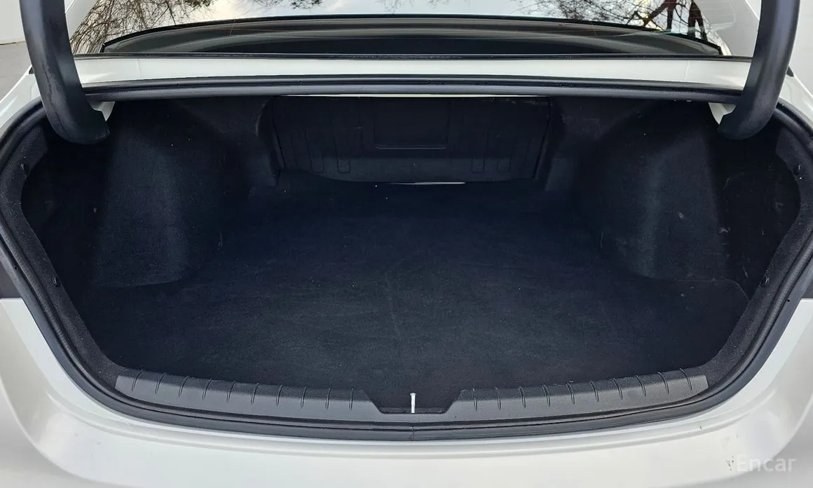 Фото 19 - Kia K5