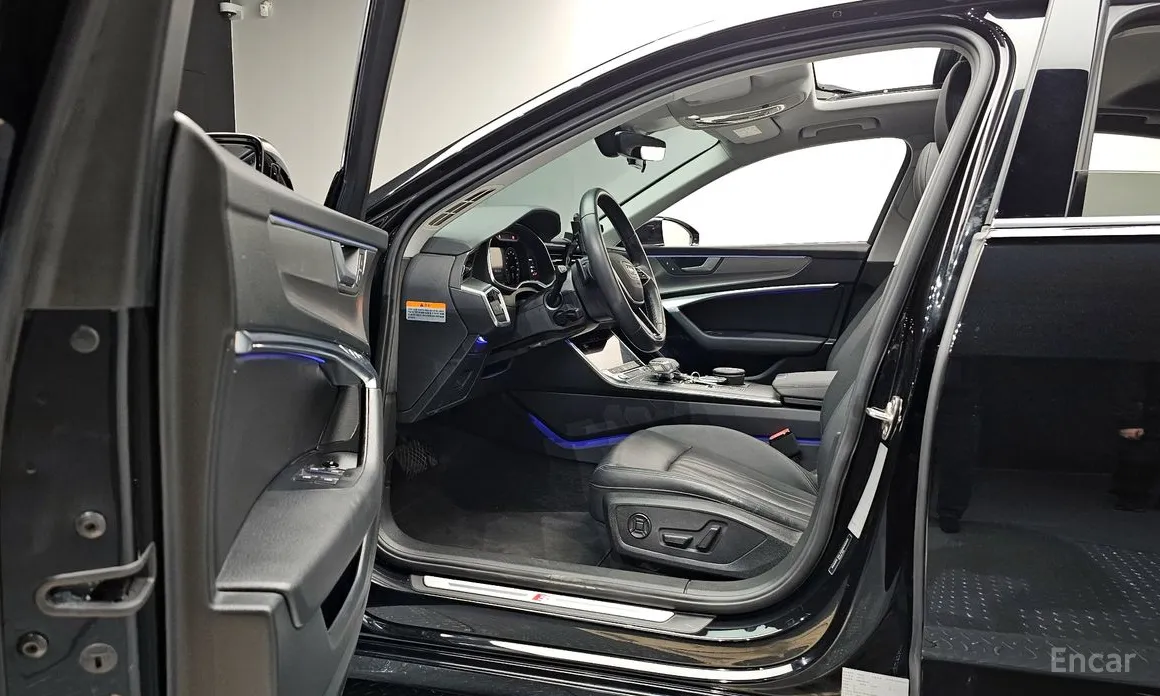 Фото 10 - Audi A6