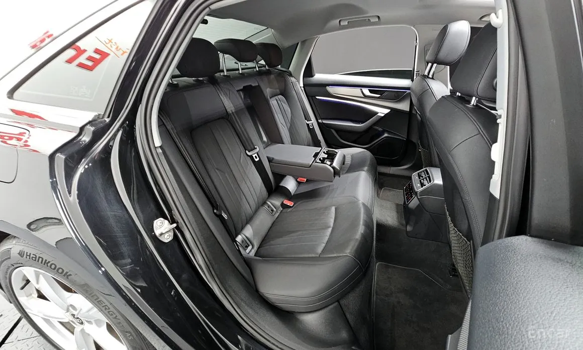 Фото 12 - Audi A6