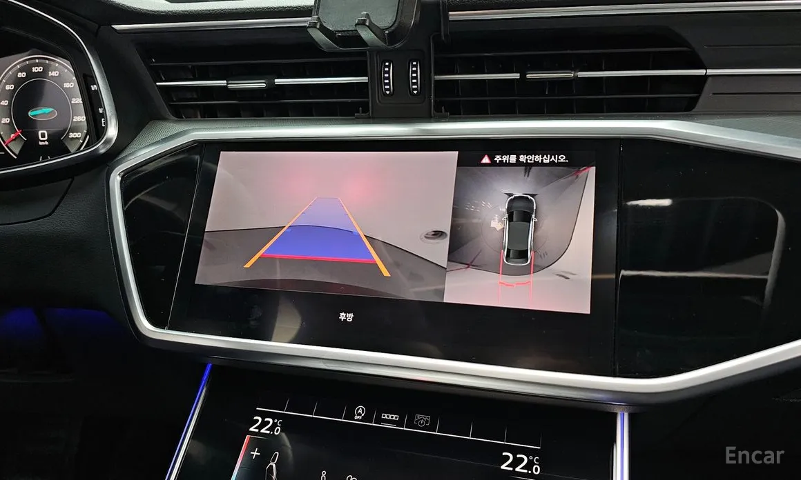 Фото 14 - Audi A6