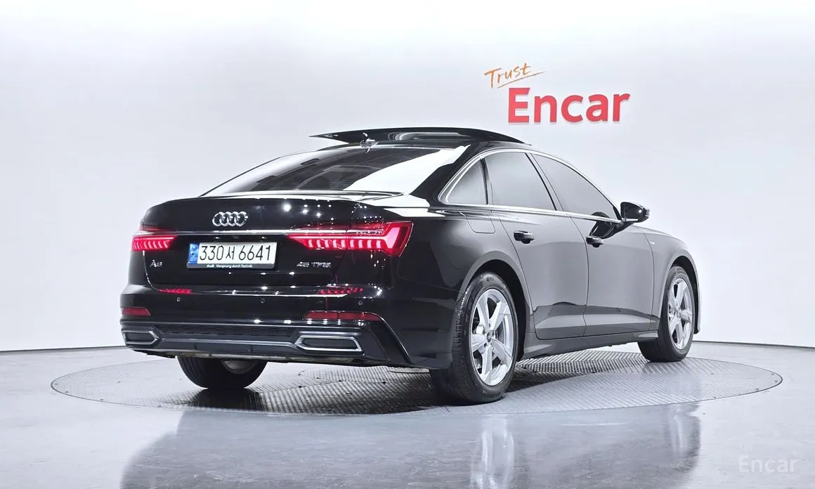 Фото 2 - Audi A6