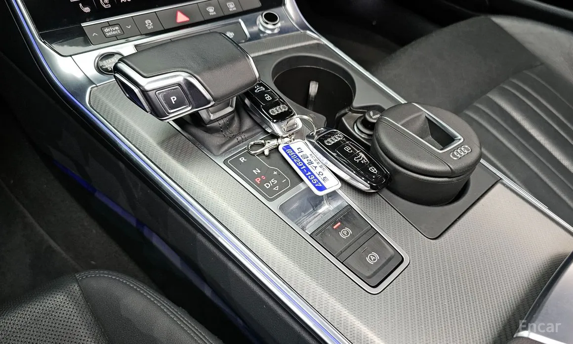 Фото 9 - Audi A6