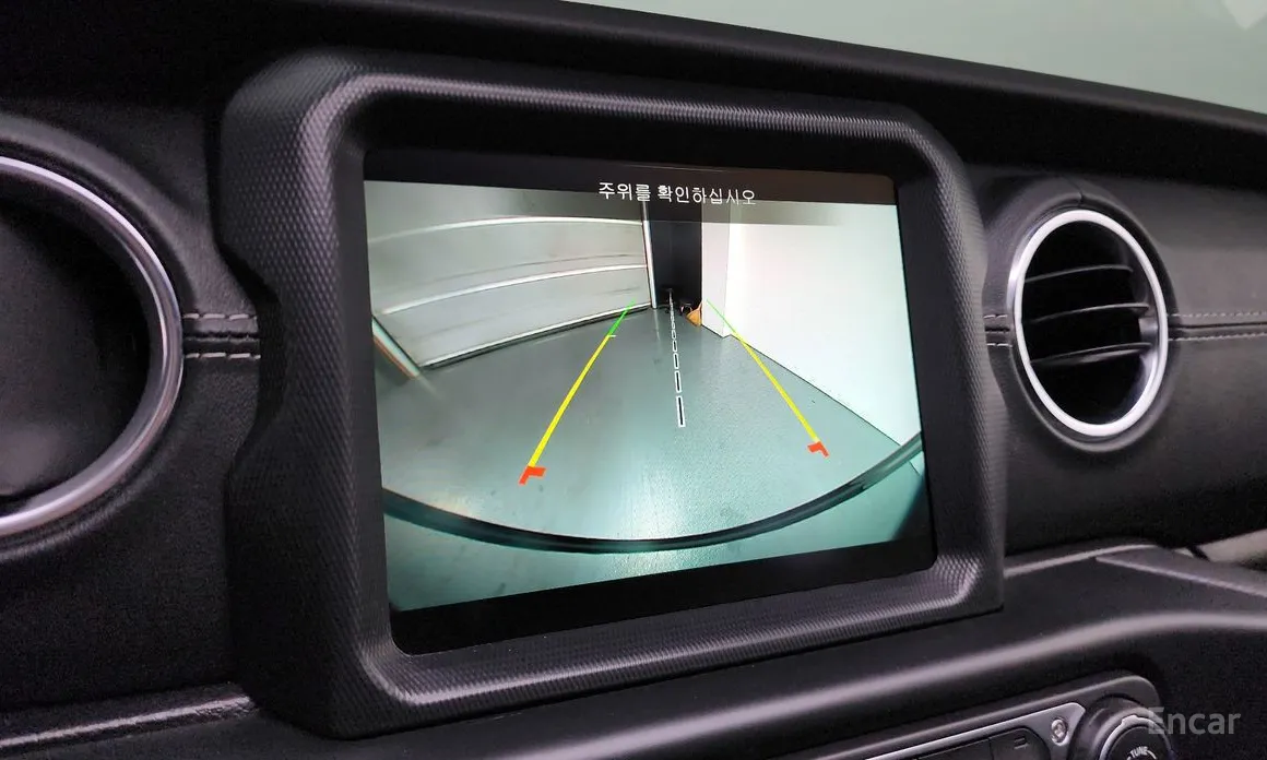 Фото 15 - Jeep Wrangler