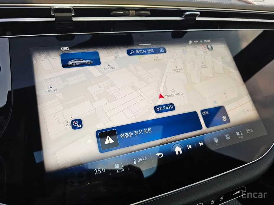 Фото 10 - Mercedes-Benz E-Class