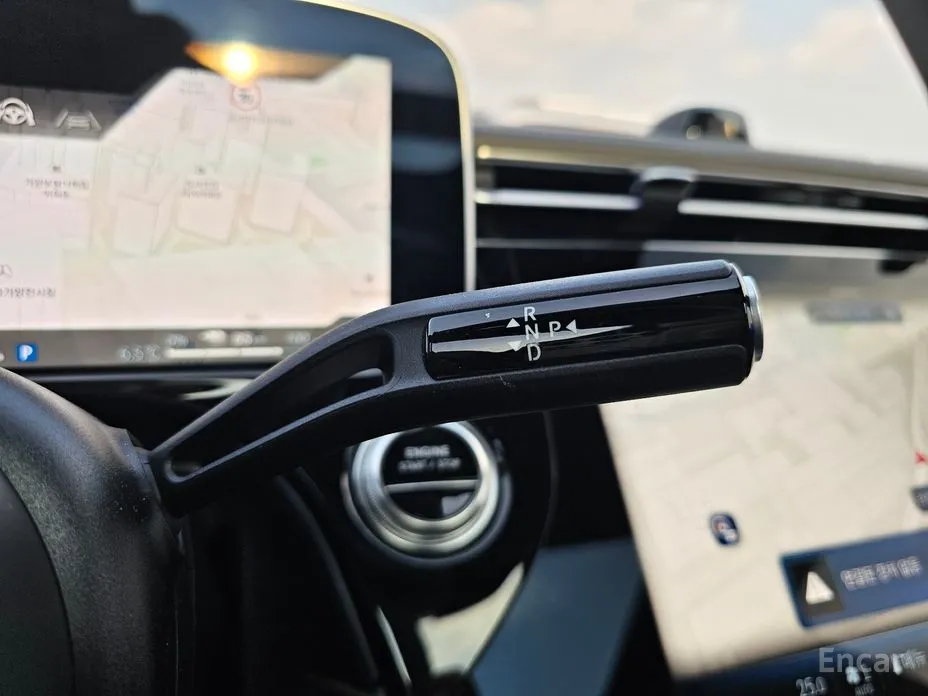 Фото 14 - Mercedes-Benz E-Class