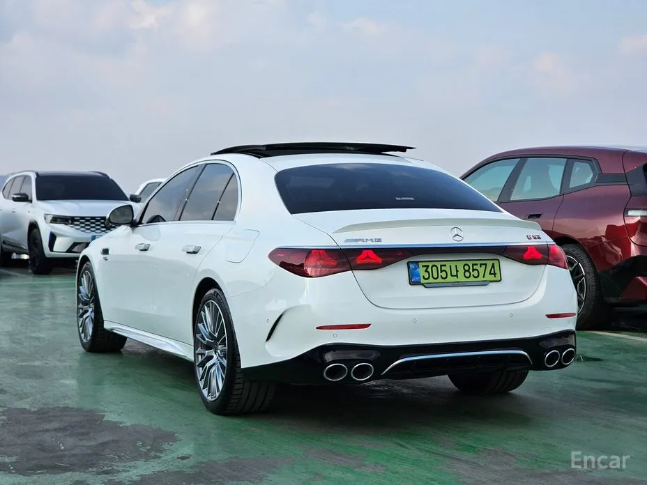 Фото 6 - Mercedes-Benz E-Class