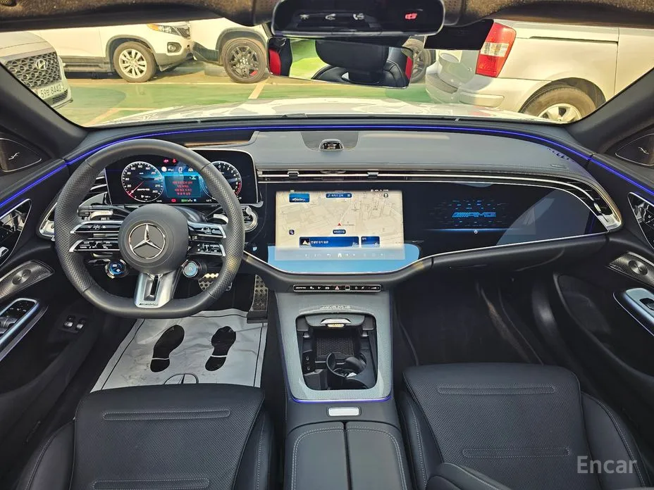 Фото 7 - Mercedes-Benz E-Class