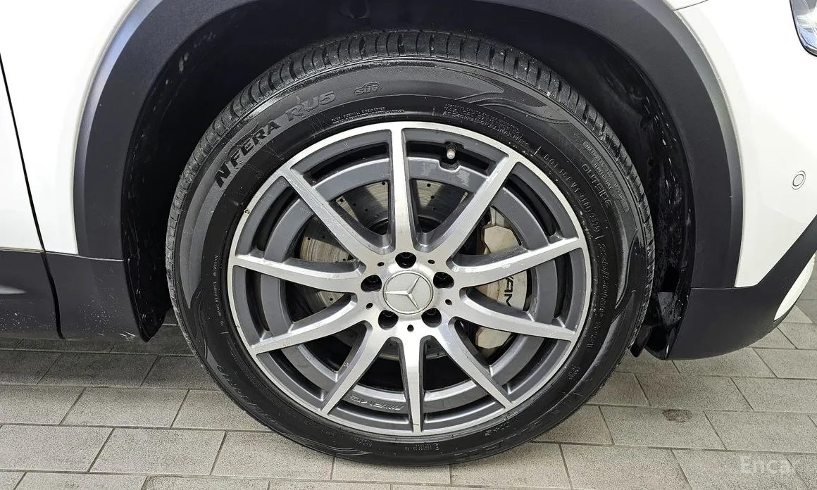 Фото 5 - Mercedes-Benz GLB-Class