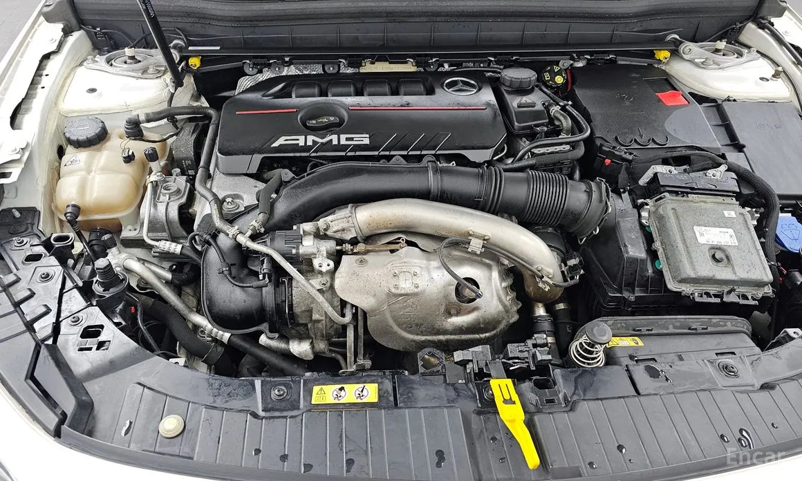 Фото 6 - Mercedes-Benz GLB-Class