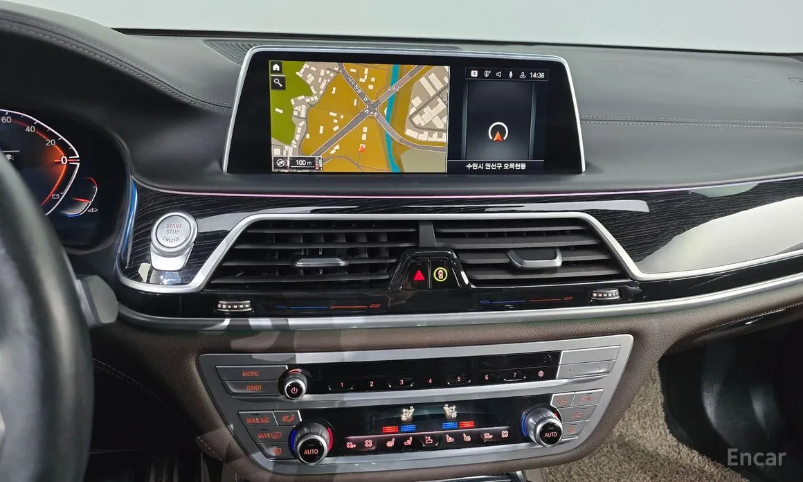 Фото 14 - BMW 7 Series