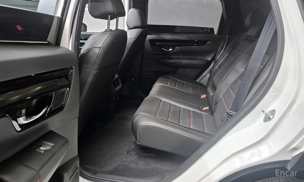 Фото 13 - Honda CR-V