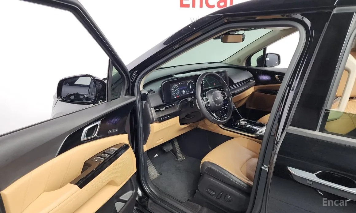 Фото 11 - Kia Carnival