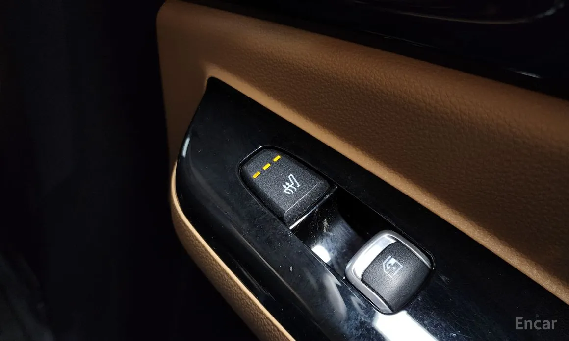 Фото 18 - Kia Carnival