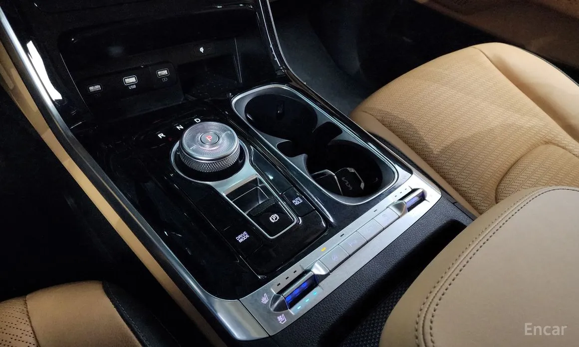 Фото 9 - Kia Carnival