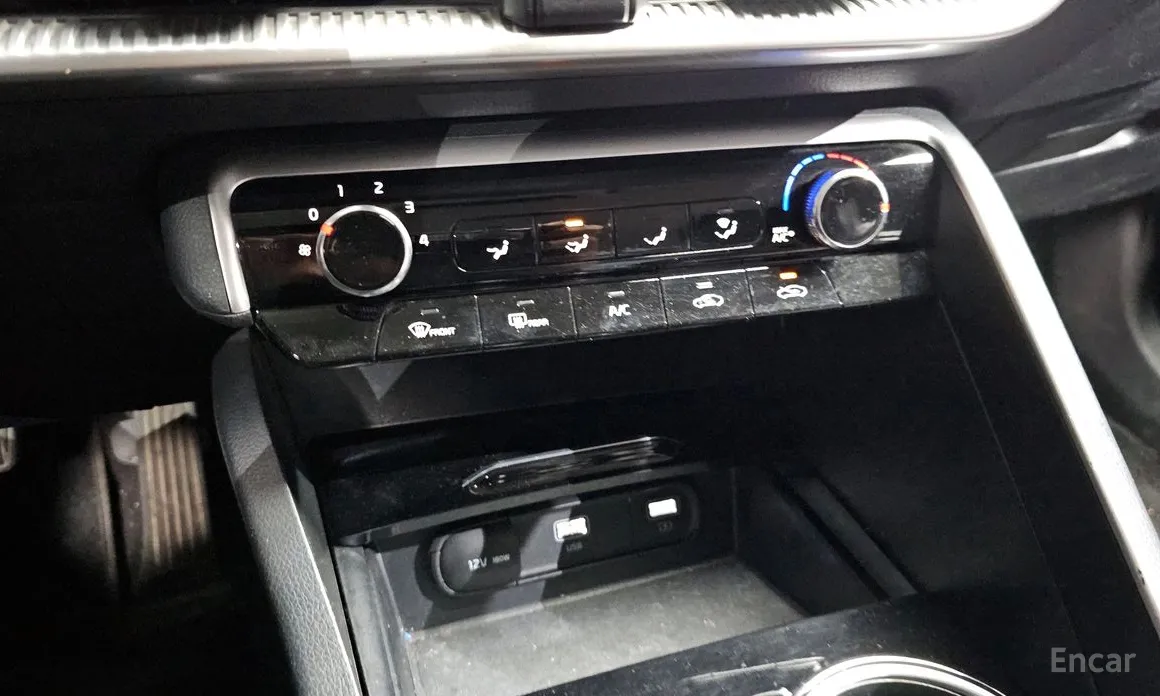 Фото 16 - Kia K5