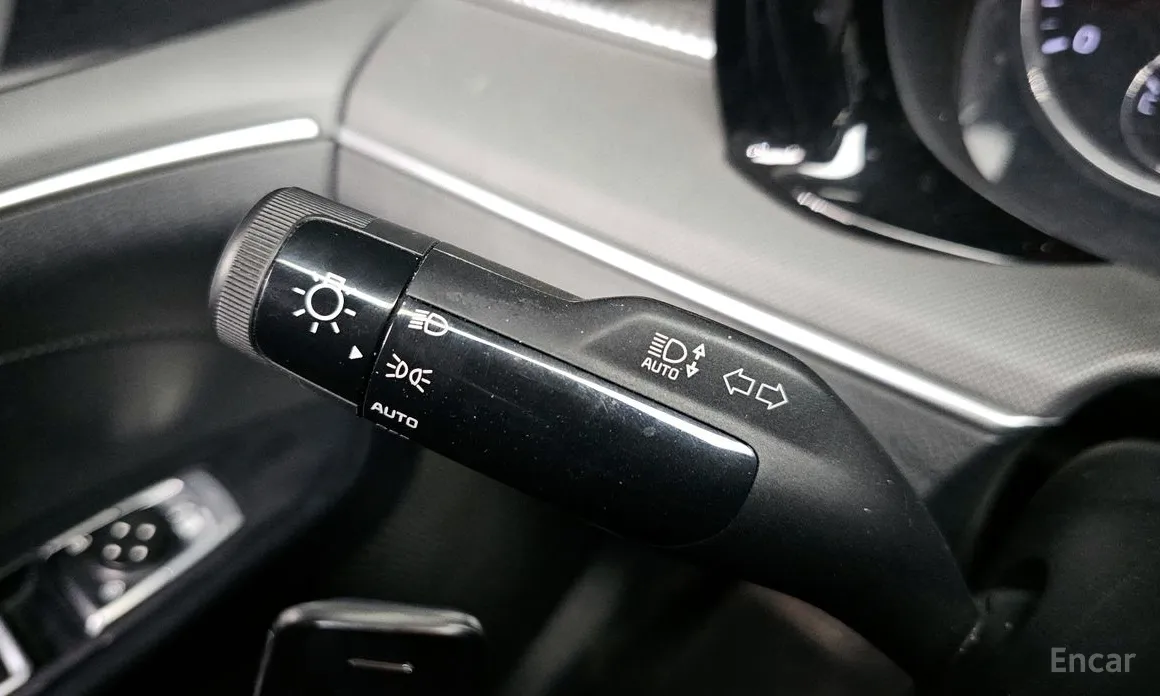 Фото 19 - Kia K5