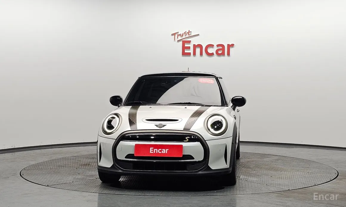 Фото 3 - Mini Cooper