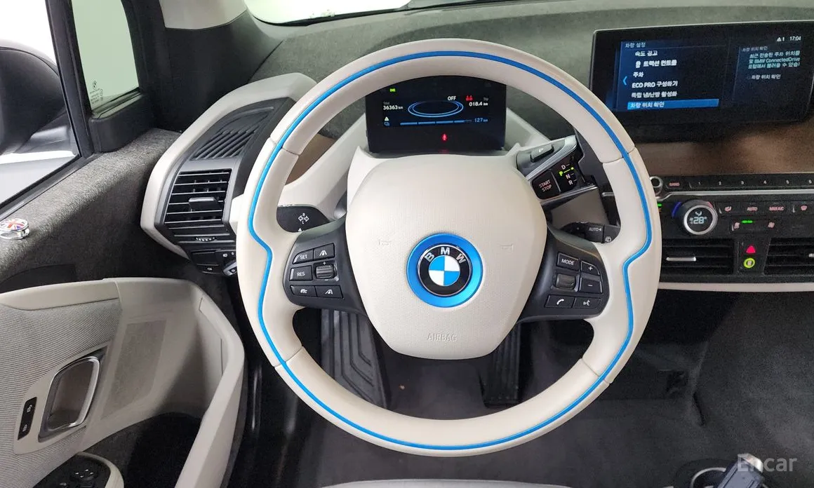 Фото 13 - BMW i3