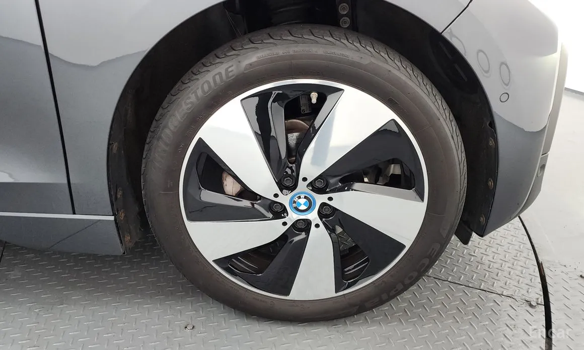Фото 5 - BMW i3