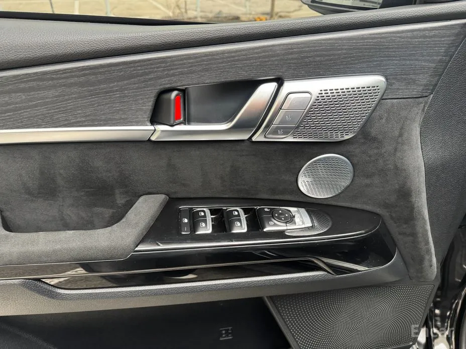 Фото 11 - Kia Mohave