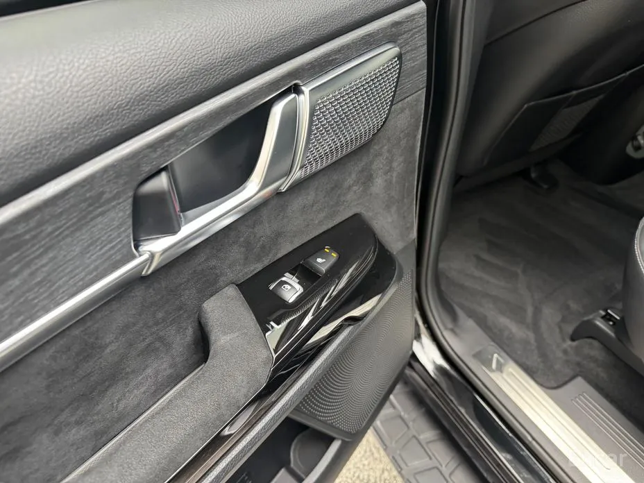 Фото 18 - Kia Mohave