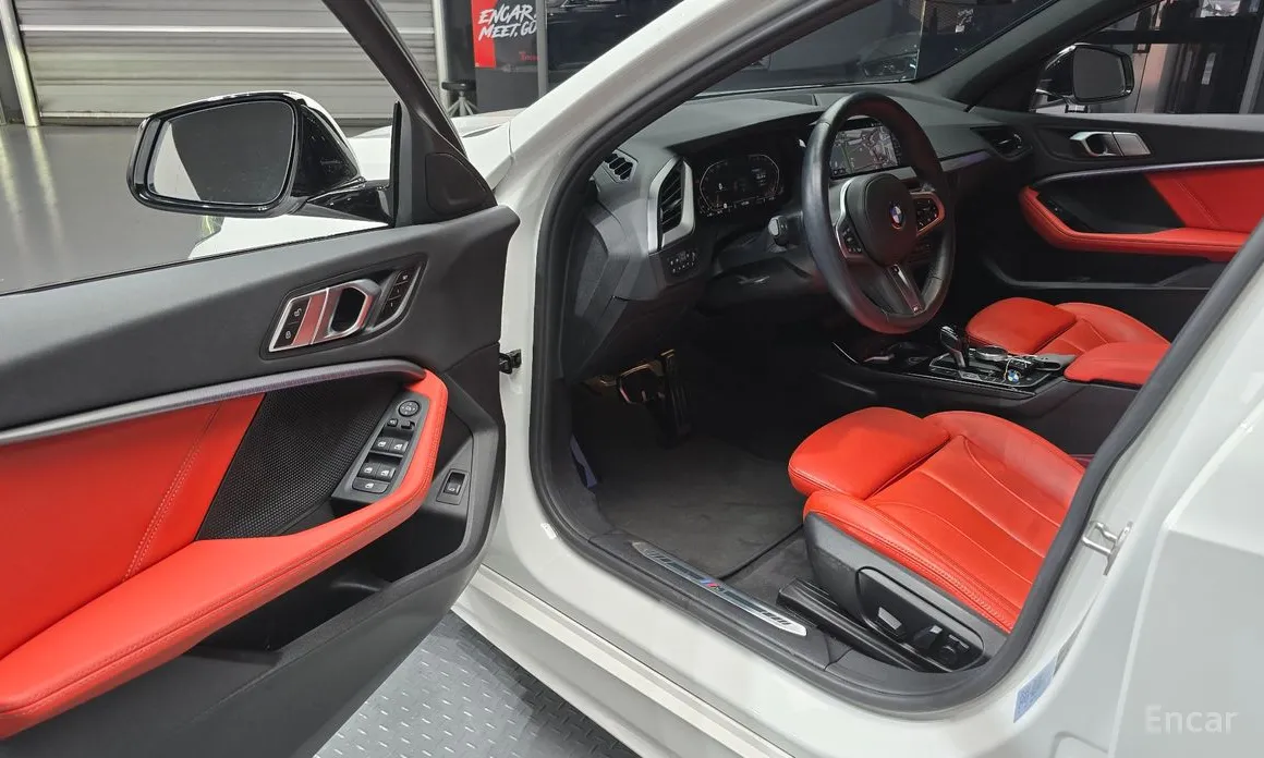 Фото 11 - BMW 1 Series