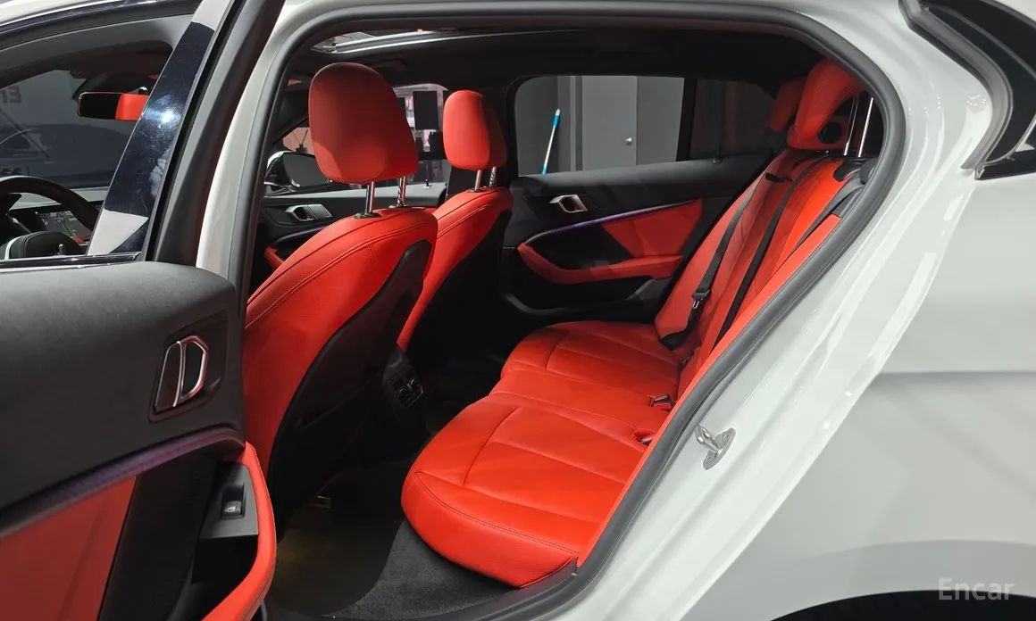 Фото 13 - BMW 1 Series