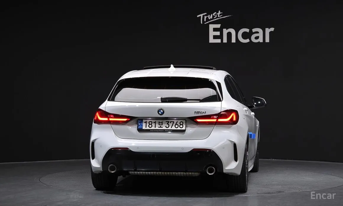 Фото 4 - BMW 1 Series