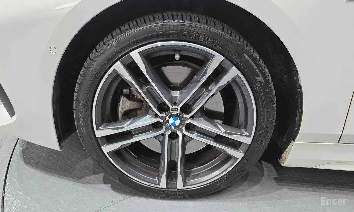 Фото 5 - BMW 1 Series