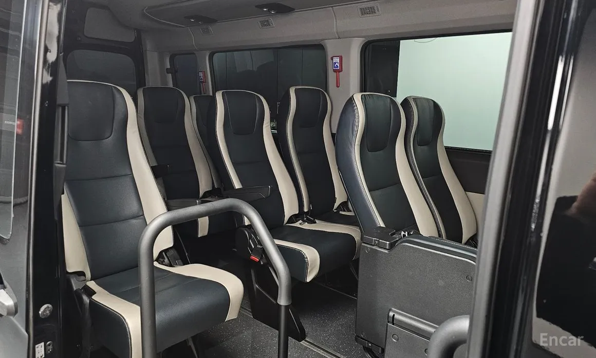 Фото 12 - Hyundai Solati