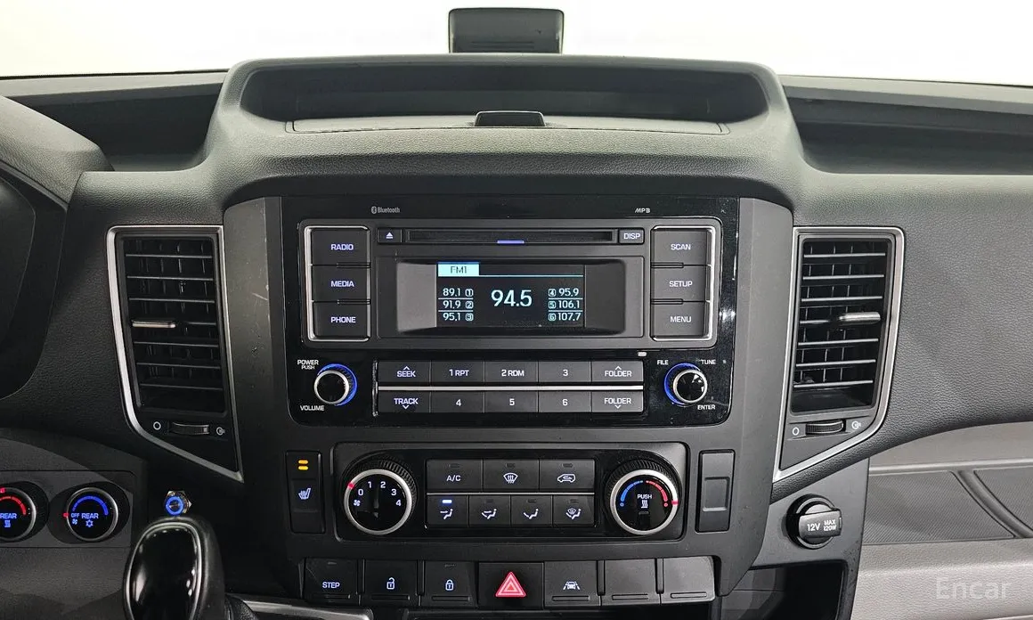 Фото 15 - Hyundai Solati