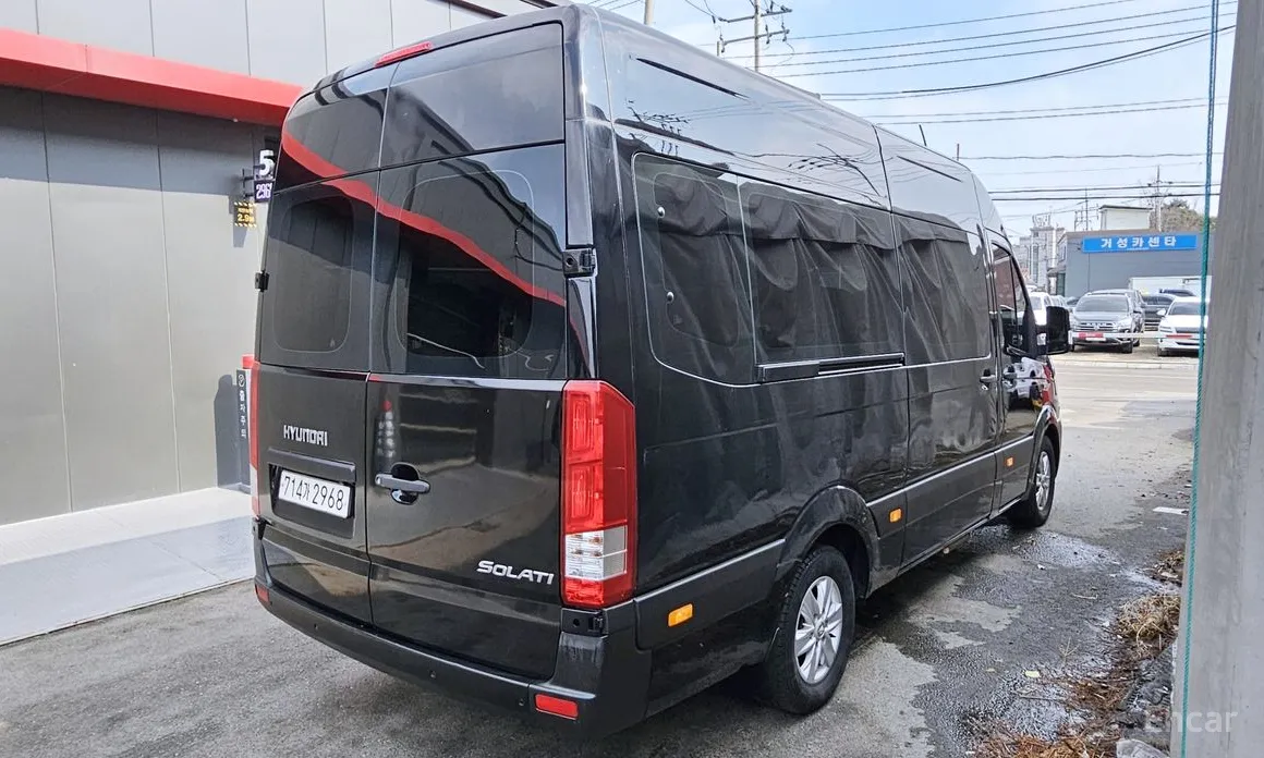 Фото 2 - Hyundai Solati