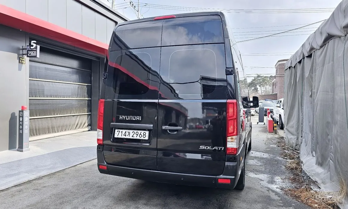 Фото 4 - Hyundai Solati