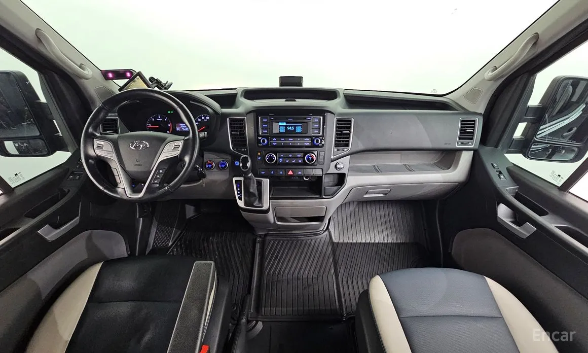 Фото 7 - Hyundai Solati