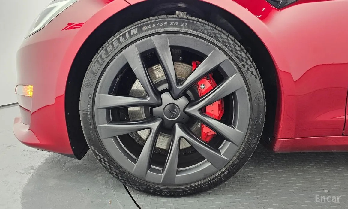 Фото 5 - Tesla Model S