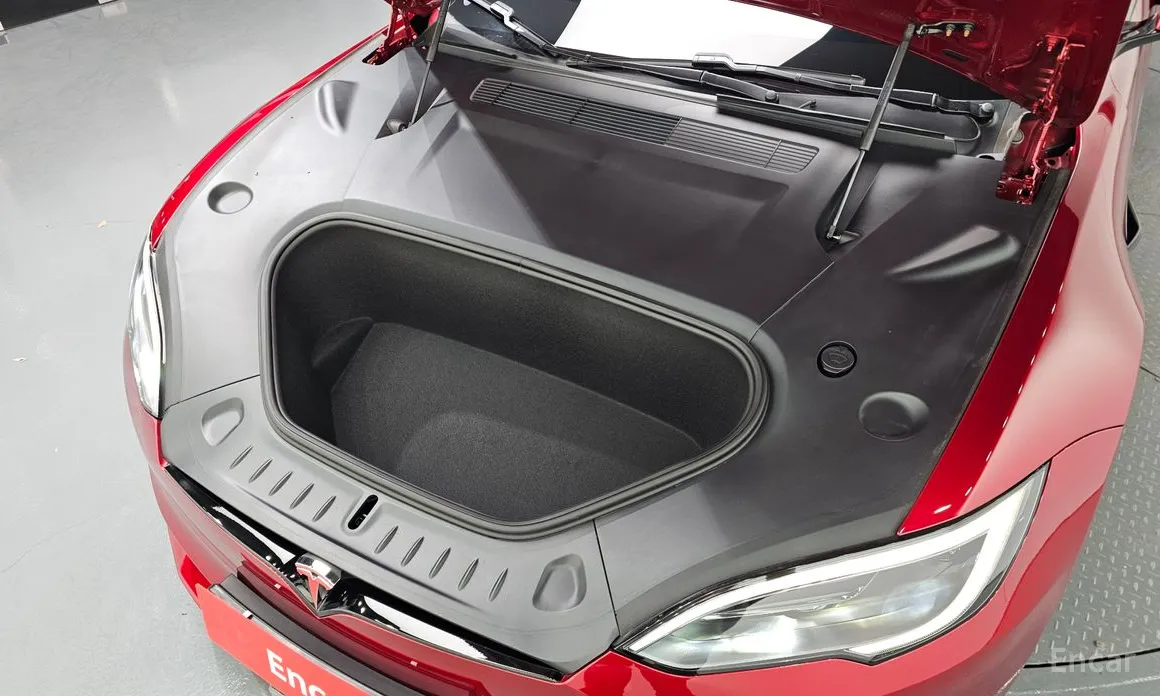 Фото 6 - Tesla Model S