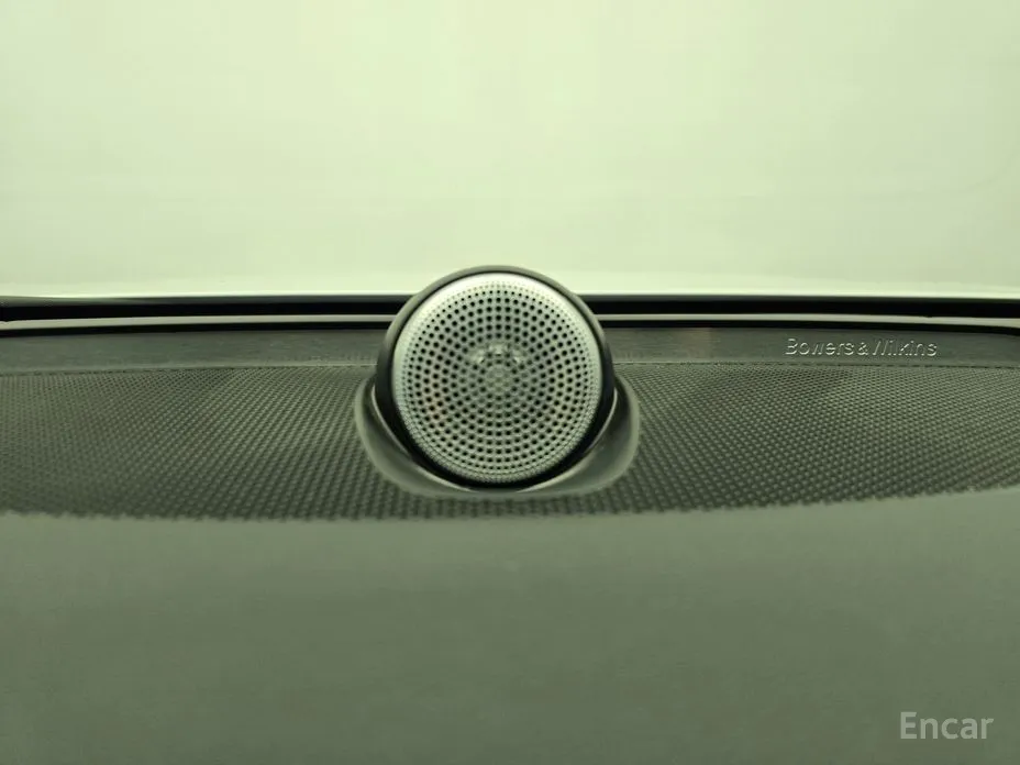 Фото 16 - Volvo V90