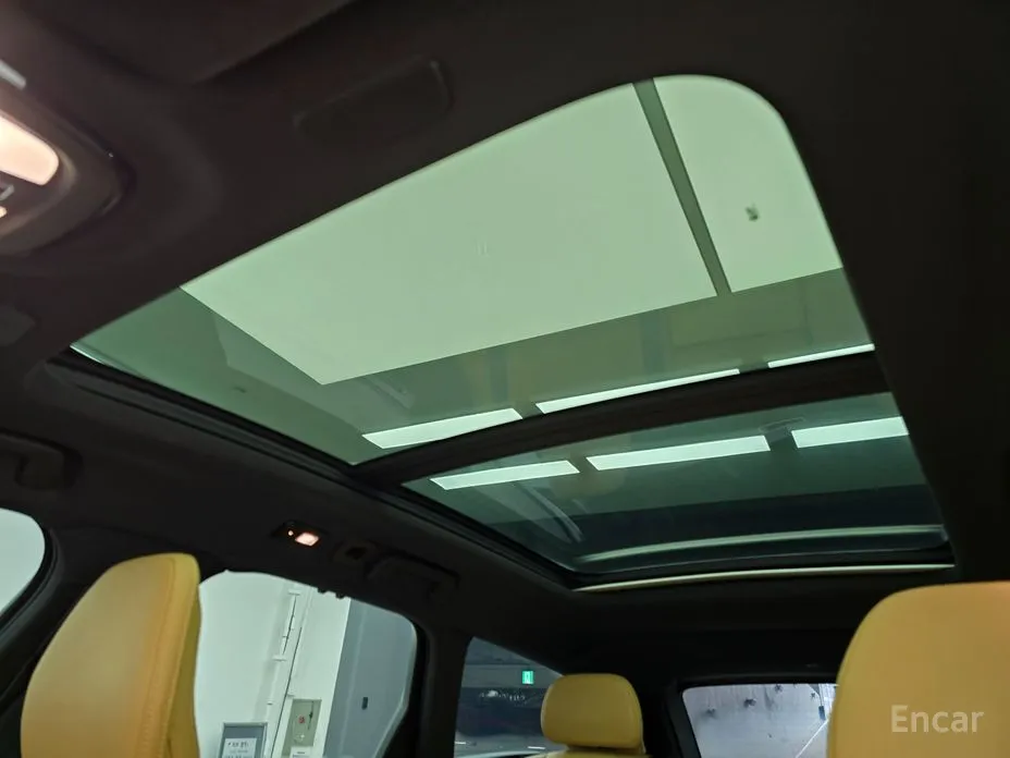 Фото 18 - Volvo V90