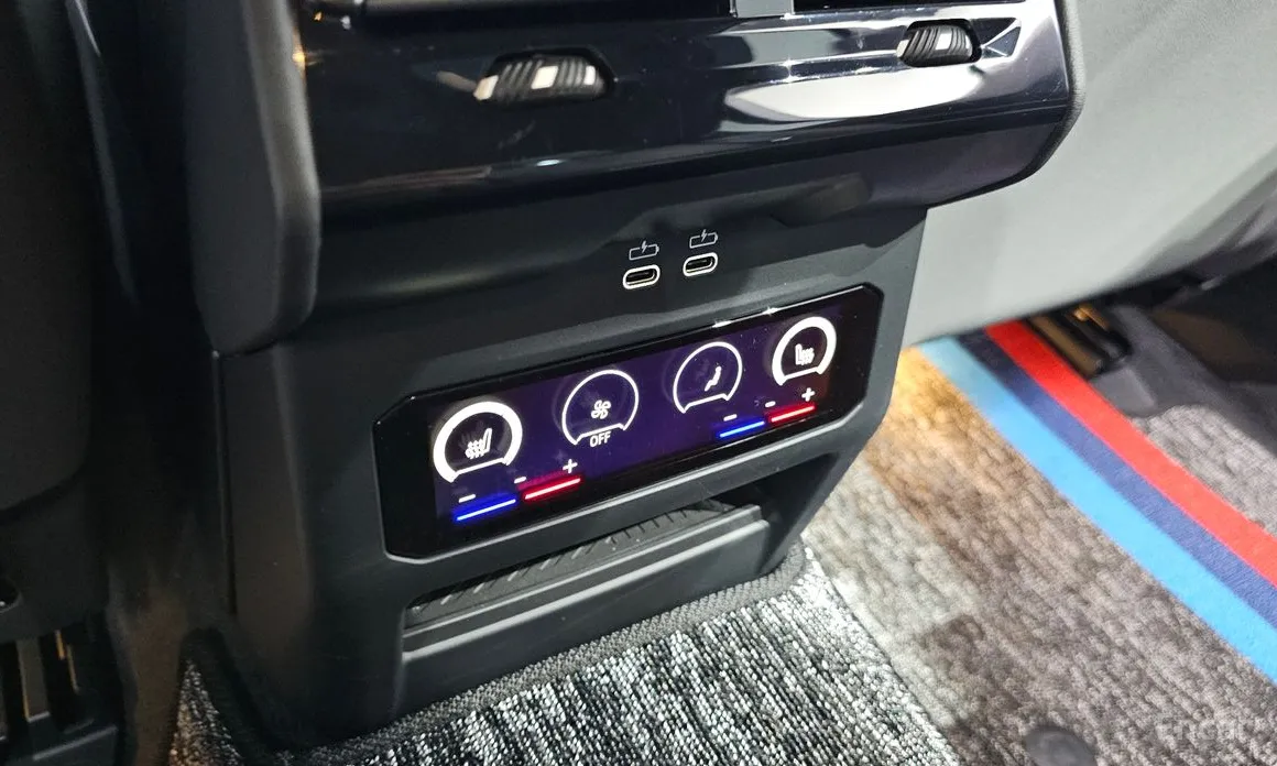 Фото 17 - BMW i5