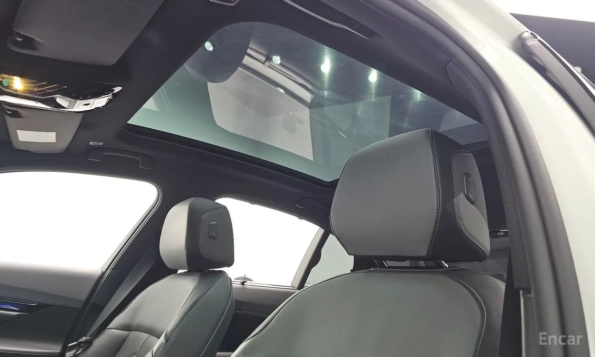 Фото 19 - BMW i5