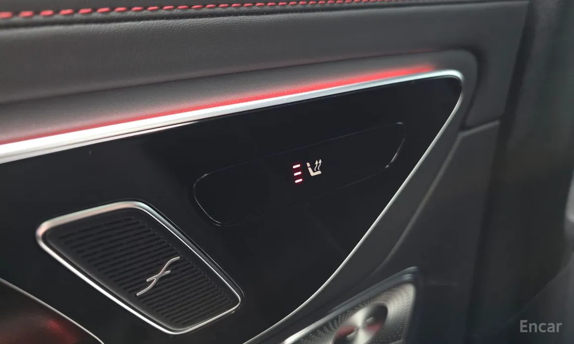 Фото 19 - Mercedes-Benz GLC-Class