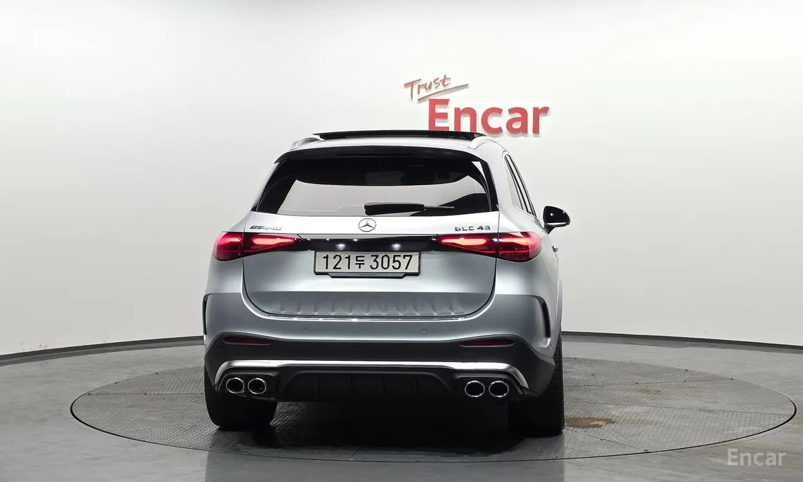 Фото 4 - Mercedes-Benz GLC-Class