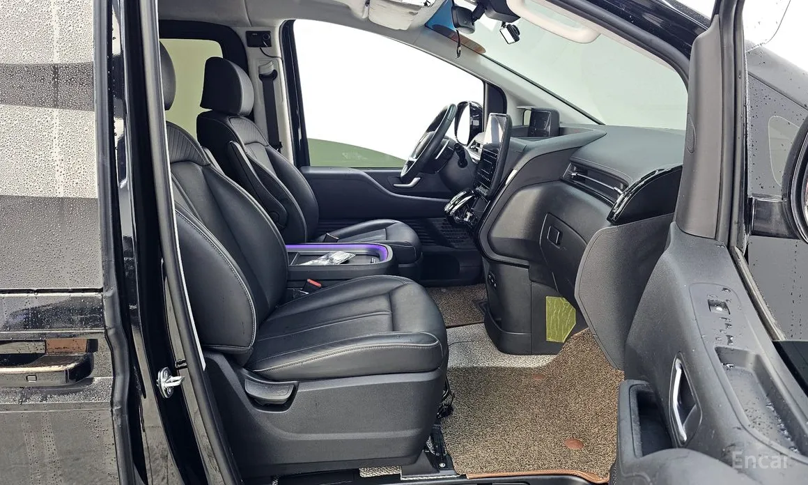 Фото 11 - Hyundai Staria