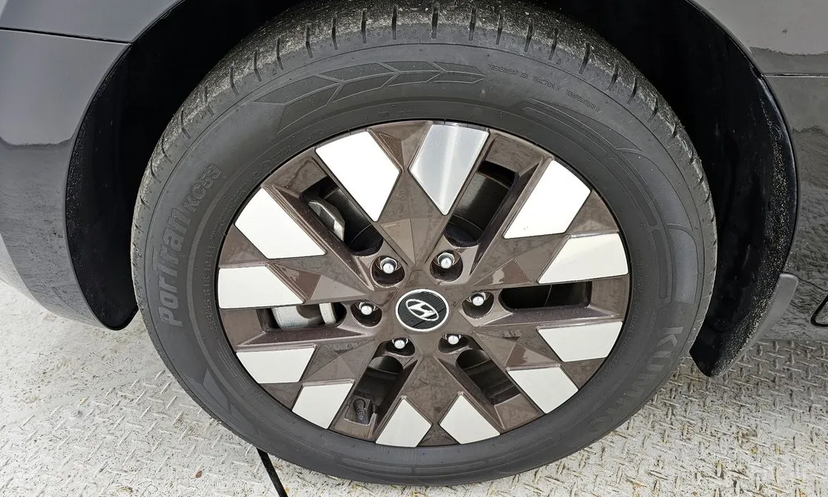 Фото 5 - Hyundai Staria