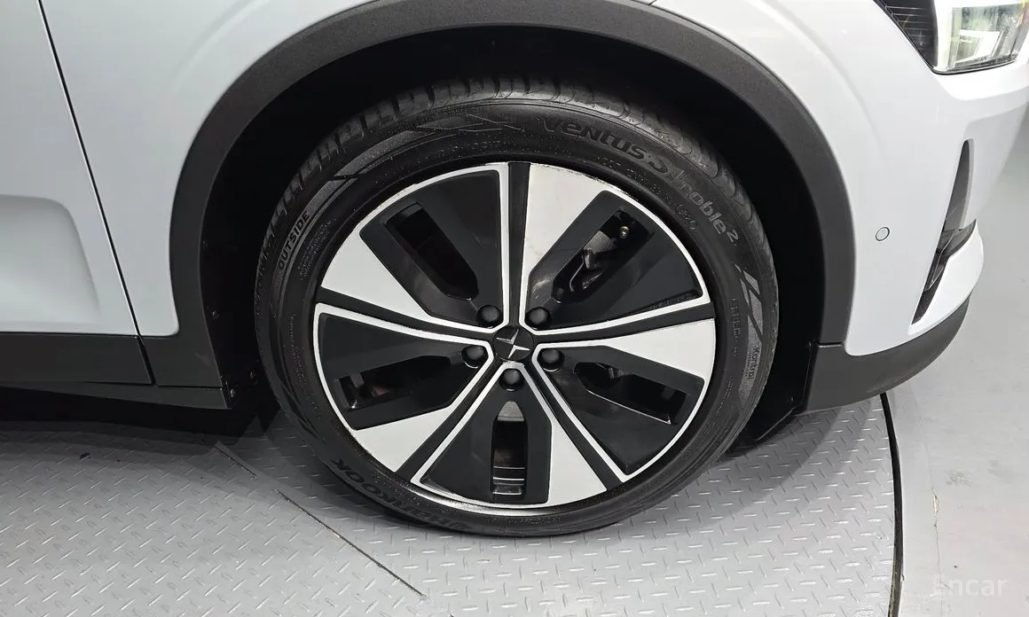 Фото 5 - Polestar 2