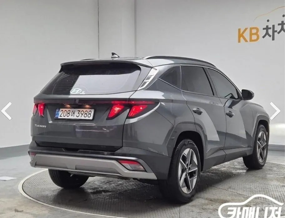 Фото 4 - Hyundai Tucson