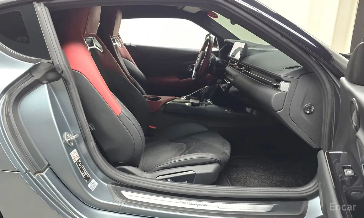 Фото 11 - Toyota Supra